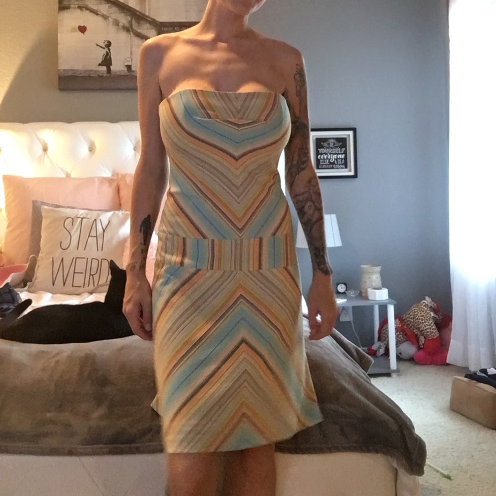 Laundry by Shelli Segal Strapless dress